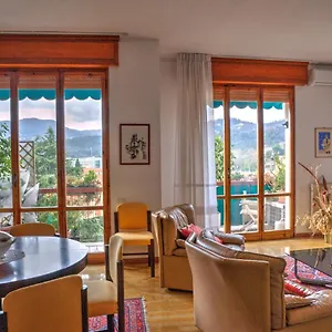 La Casa Di Nilde , La Spezia Włochy